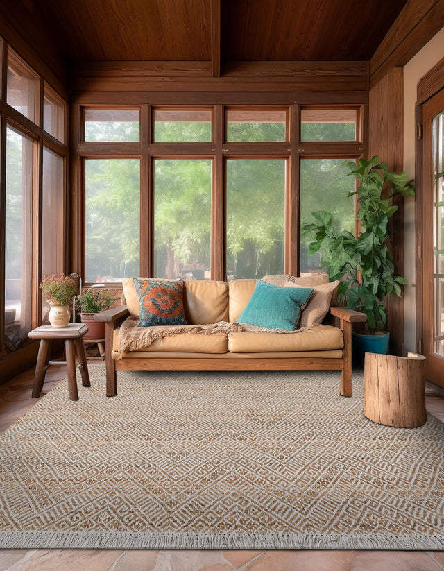 White and Natural 8' x 8' Braided Jute Square Rug
