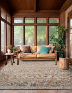 White and Natural 6' 1 x 6' 1 Braided Jute Square Rug