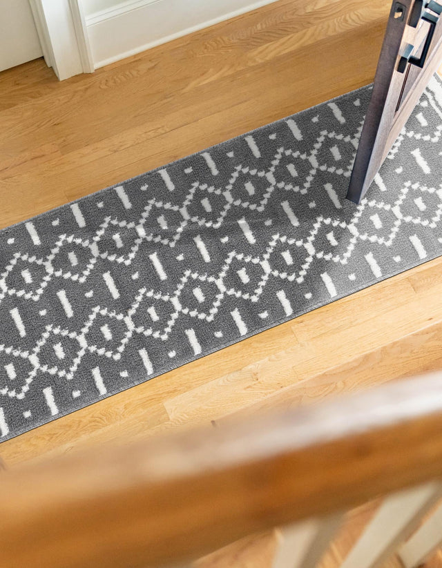 Gray 2' 7 x 10' Norge Runner Area Rug 100% Polypropylene Easy Clean Non Shed Stain Resistant Modern Carpet for Home Interior Design for Sale at Rug Engine