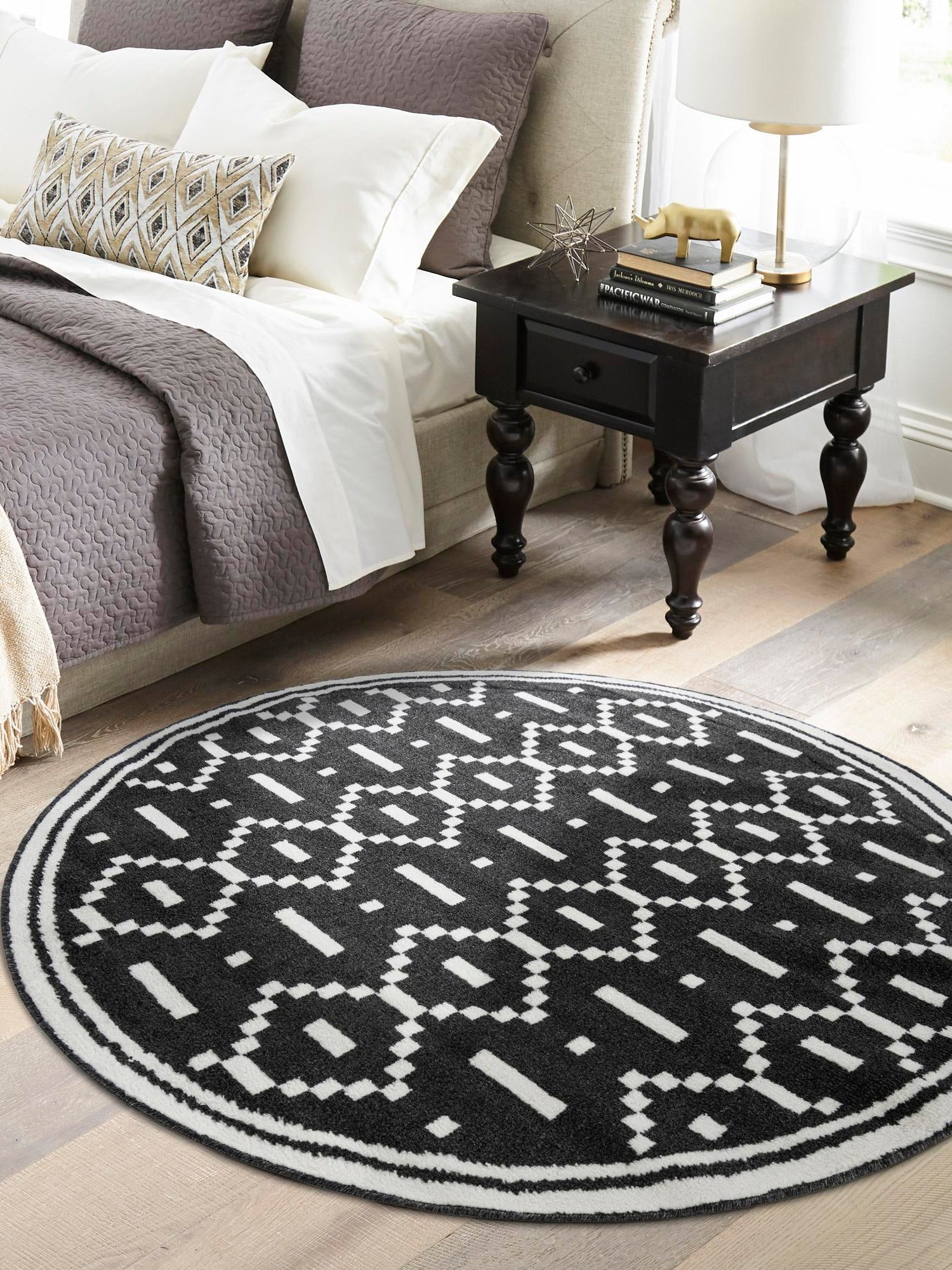 Black 7' 10 x 7' 10 Norge Round Area Rug 100% Polypropylene Easy Clean Non Shed Stain Resistant Modern Carpet for Home Interior Design for Sale at Rug Engine