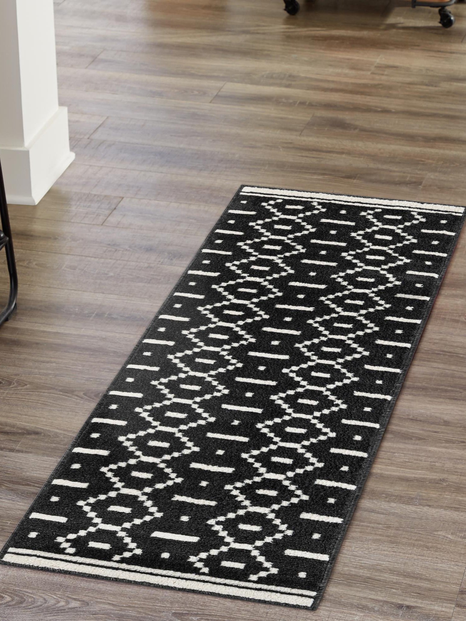 Black 2' x 6' 1 Norge Runner Area Rug 100% Polypropylene Easy Clean Non Shed Stain Resistant Modern Carpet for Home Interior Design for Sale at Rug Engine