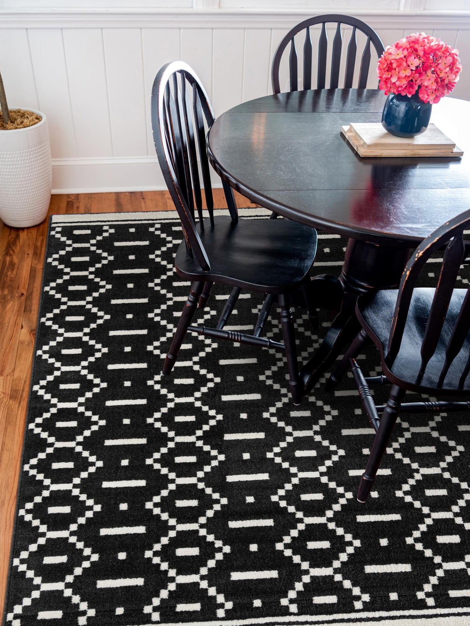 Black 10' x 10' Norge Square Area Rug 100% Polypropylene Easy Clean Non Shed Stain Resistant Modern Carpet for Home Interior Design for Sale at Rug Engine