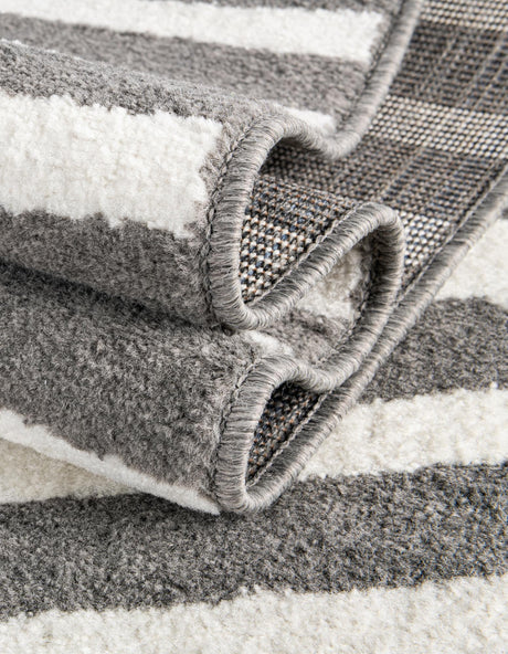 Gray 4' 1 x 4' 1 Norge Round Area Rug 100% Polypropylene Easy Clean Non Shed Stain Resistant Modern Carpet for Home Interior Design for Sale at Rug Engine