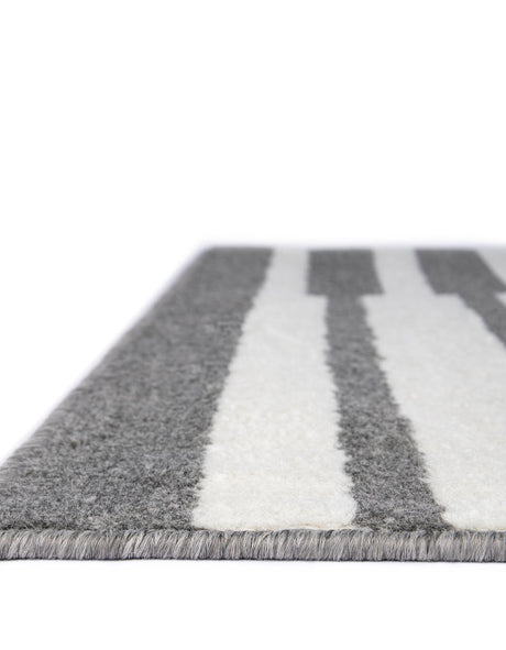 Gray 7' 10 x 7' 10 Norge Square Area Rug 100% Polypropylene Easy Clean Non Shed Stain Resistant Modern Carpet for Home Interior Design for Sale at Rug Engine