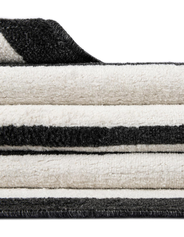 Black 6' 1 x 9' Norge Rectangle Area Rug 100% Polypropylene Easy Clean Non Shed Stain Resistant Modern Carpet for Home Interior Design for Sale at Rug Engine