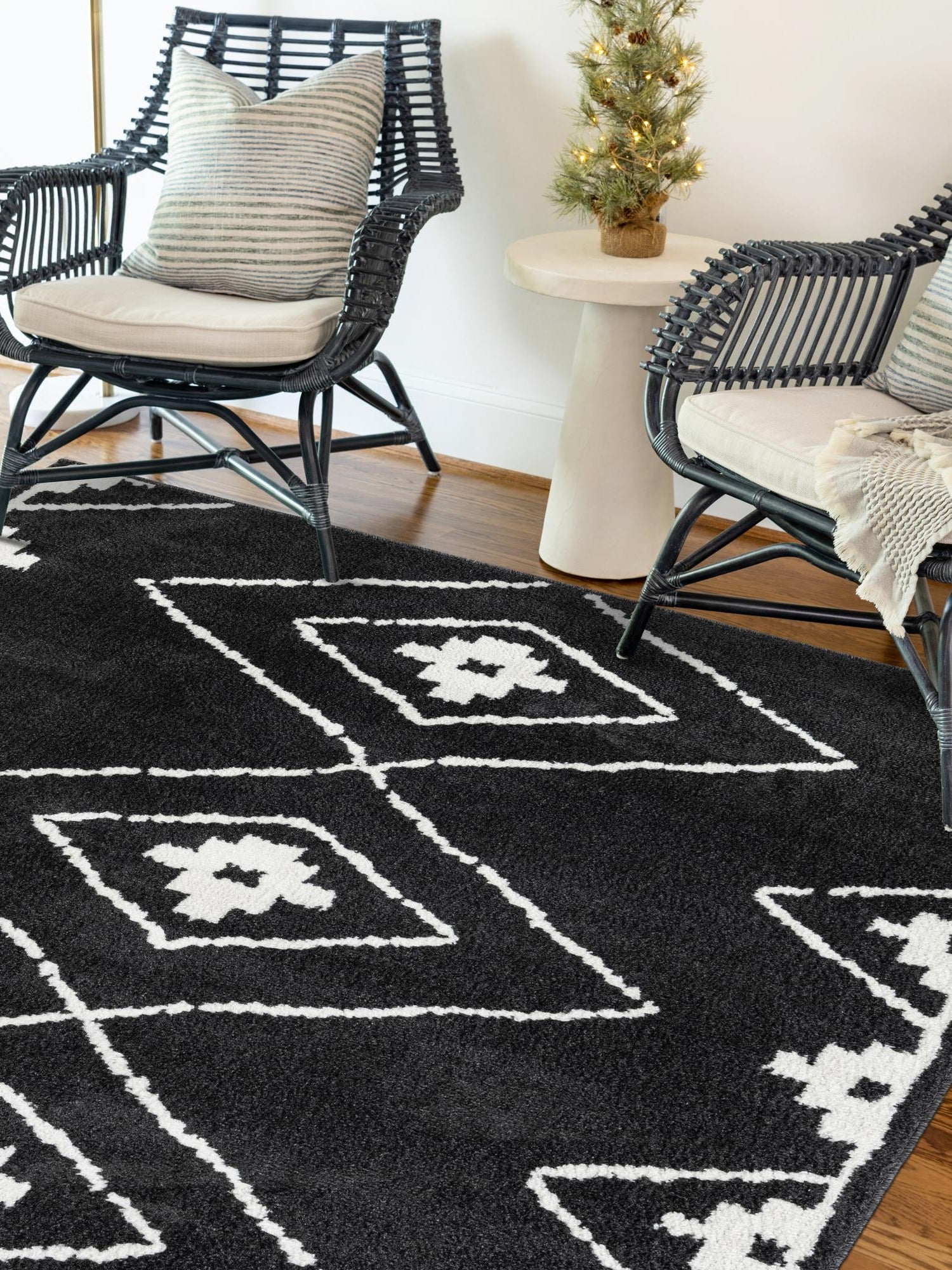 Black 7' 10 x 10' Norge Rectangle Area Rug 100% Polypropylene Easy Clean Non Shed Stain Resistant Modern Carpet for Home Interior Design for Sale at Rug Engine