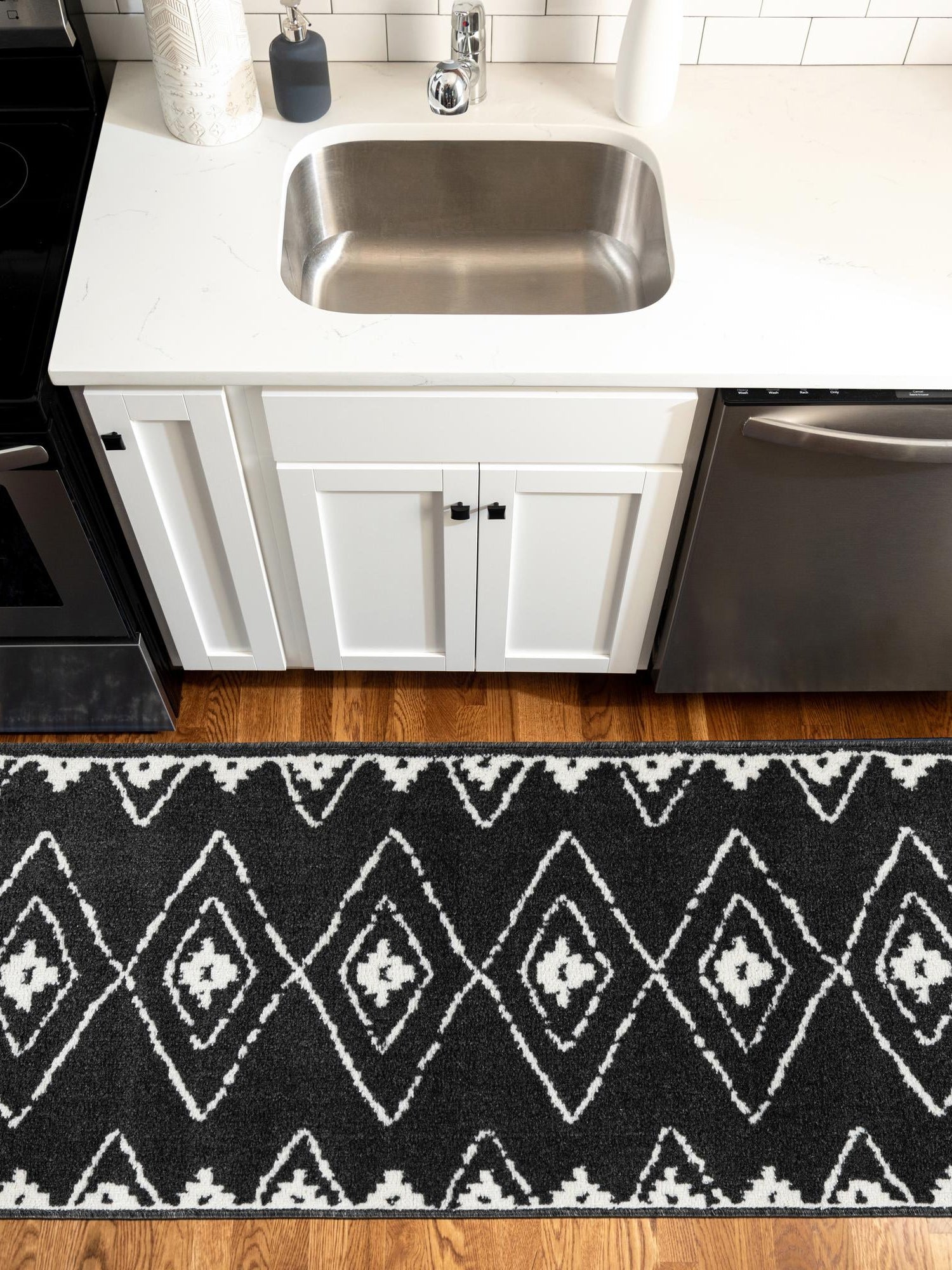 Black 2' x 6' 1 Norge Runner Area Rug 100% Polypropylene Easy Clean Non Shed Stain Resistant Modern Carpet for Home Interior Design for Sale at Rug Engine