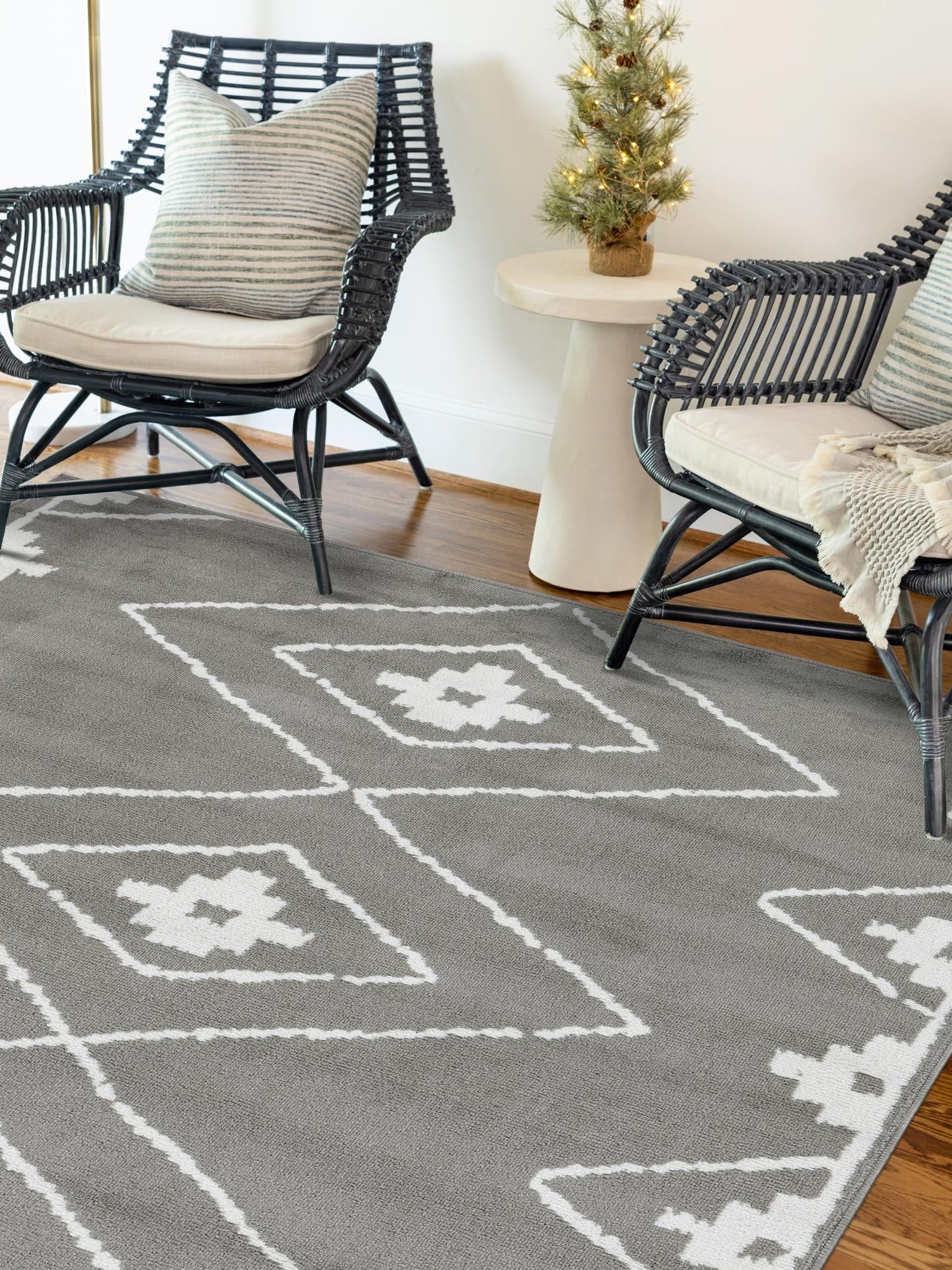 Gray 5' 1 x 8' Norge Rectangle Area Rug 100% Polypropylene Easy Clean Non Shed Stain Resistant Modern Carpet for Home Interior Design for Sale at Rug Engine