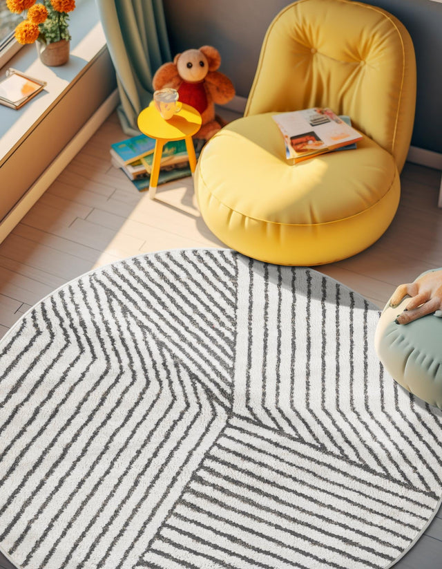 Ivory 7' 10 x 7' 10 Norge Round Area Rug 100% Polypropylene Easy Clean Non Shed Stain Resistant Modern Carpet for Home Interior Design for Sale at Rug Engine