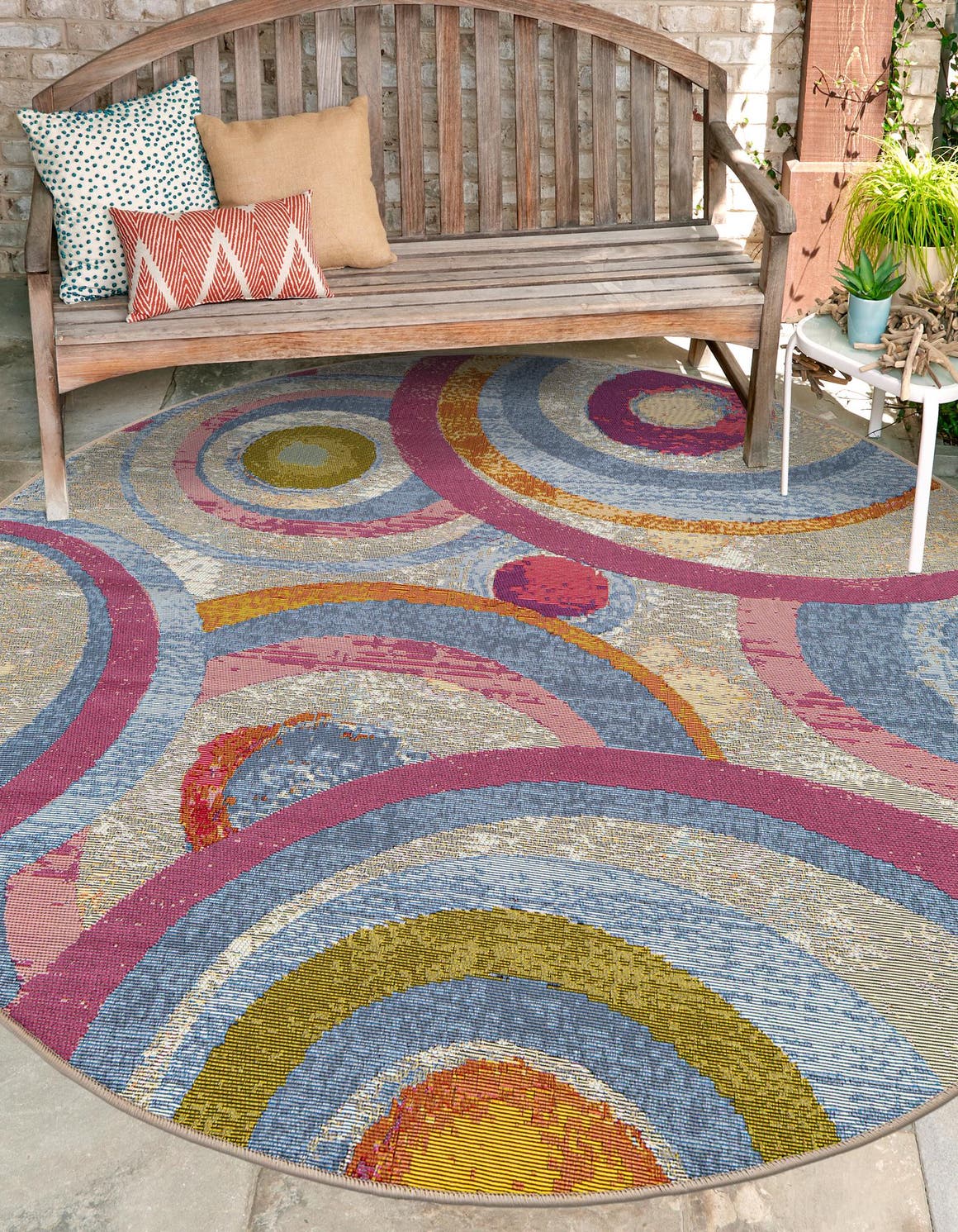 Multicolor 7' 10 x 7' 10 Outdoor Modern Round Area Rug Weather Resistant for Patio, Deck, Terrace, Balcony, Porch 100% Polypropylene Modern Outside Carpet for Sale at Rug Engine