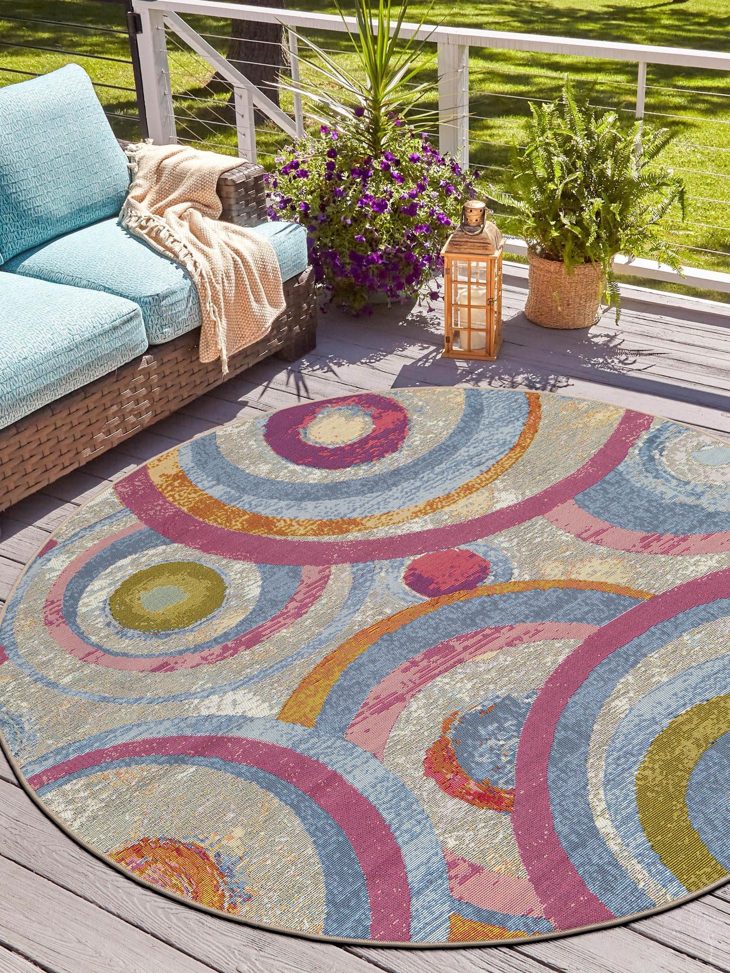 Multicolor 7' 10 x 7' 10 Outdoor Modern Round Area Rug Weather Resistant for Patio, Deck, Terrace, Balcony, Porch 100% Polypropylene Modern Outside Carpet for Sale at Rug Engine