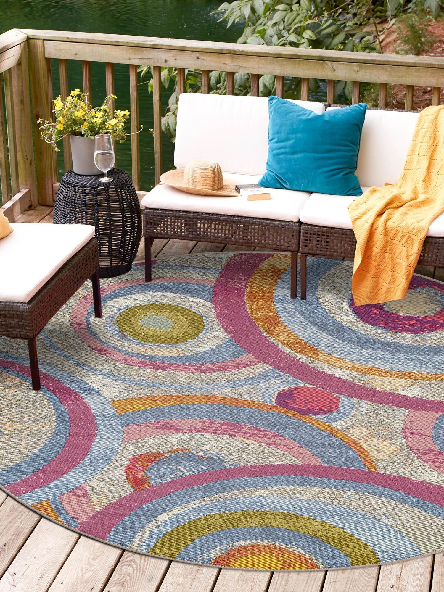 Multicolor 4' 1 x 4' 1 Outdoor Modern Round Area Rug Weather Resistant for Patio, Deck, Terrace, Balcony, Porch 100% Polypropylene Modern Outside Carpet for Sale at Rug Engine
