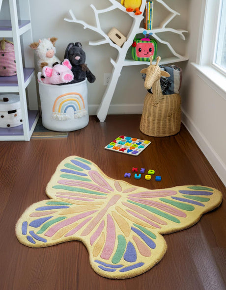 Multicolor 4' 2 x 5' Playtime Kids Wool Free Form Rug