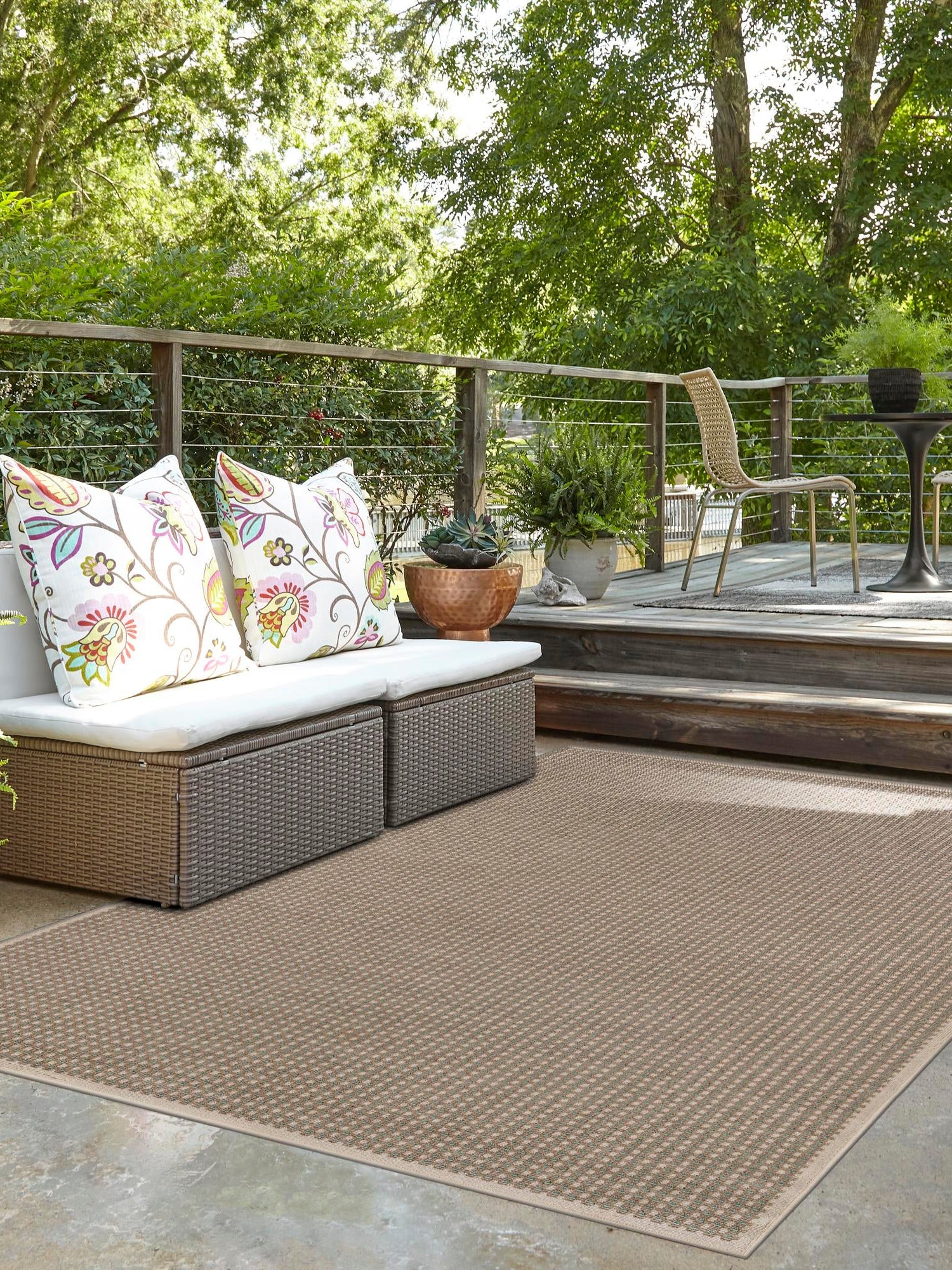 Brown 5' 1 x 8' Outdoor Border Rectangle Area Rug Weather Resistant for Patio, Deck, Terrace, Balcony, Porch 100% Polypropylene Classic Bordered Carpet for Sale at Rug Engine