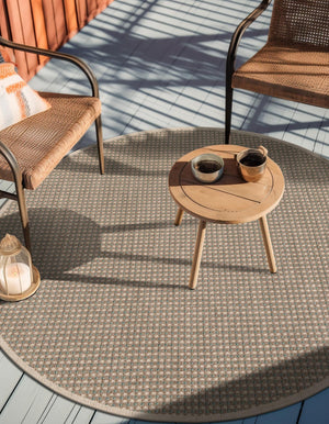Brown 4' 1 x 4' 1 Outdoor Border Round Area Rug Weather Resistant for Patio, Deck, Terrace, Balcony, Porch 100% Polypropylene Classic Bordered Carpet for Sale at Rug Engine