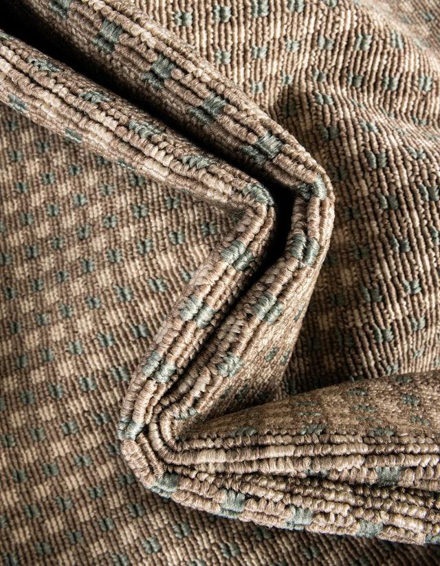Brown 7' 10 x 7' 10 Outdoor Border Round Area Rug Weather Resistant for Patio, Deck, Terrace, Balcony, Porch 100% Polypropylene Classic Bordered Carpet for Sale at Rug Engine