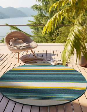 Multicolor 6' 1 x 6' 1 Outdoor Border Round Area Rug Weather Resistant for Patio, Deck, Terrace, Balcony, Porch 100% Polypropylene Classic Bordered Carpet for Sale at Rug Engine