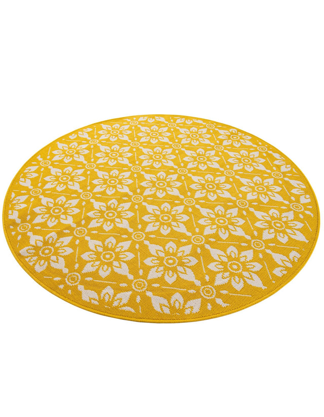 Yellow 5' 1 x 5' 1 Outdoor Trellis Round Area Rug Weather Resistant for Patio, Deck, Terrace, Balcony, Porch Geometric Design Water Safe Outside Carpet for Sale at Rug Engine