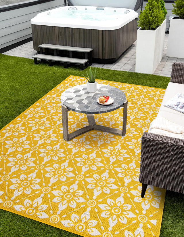 Yellow 7' 10 x 10' Outdoor Trellis Rectangle Area Rug Weather Resistant for Patio, Deck, Terrace, Balcony, Porch Geometric Design Water Safe Outside Carpet for Sale at Rug Engine
