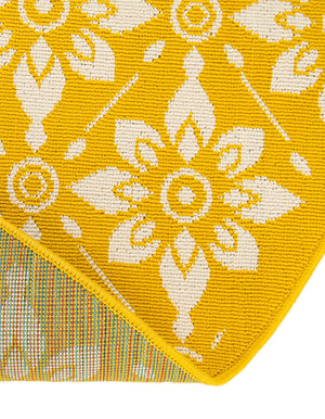 Yellow 5' 1 x 5' 1 Outdoor Trellis Round Area Rug Weather Resistant for Patio, Deck, Terrace, Balcony, Porch Geometric Design Water Safe Outside Carpet for Sale at Rug Engine
