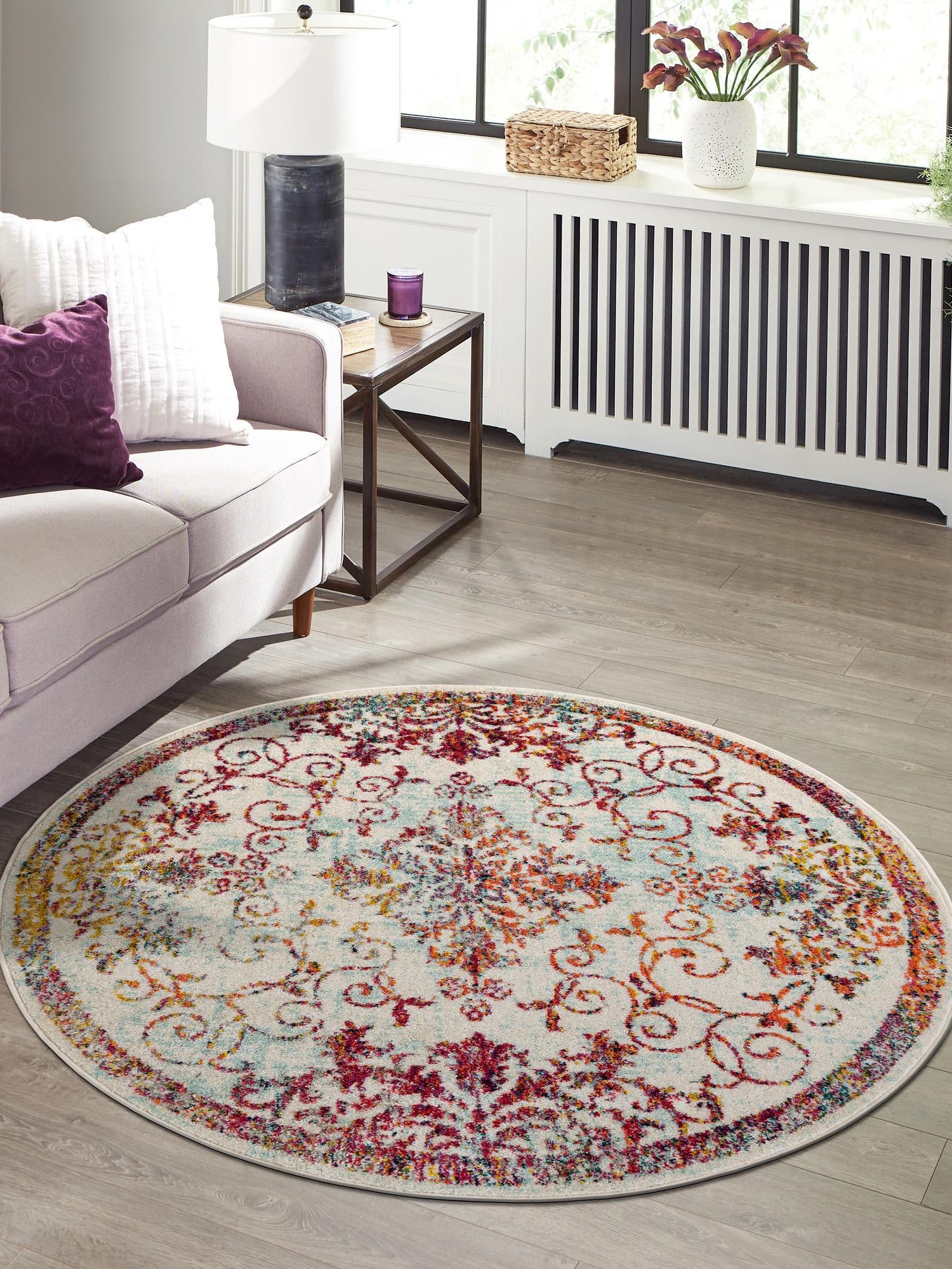 Ivory 7' 10 x 7' 10 Penrose Round Area Rug