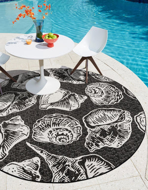 Black and White 7' 10 x 7' 10 Outdoor Coastal Round Area Rug Weather Resistant for Patio, Deck, Terrace, Balcony, Porch 100% Polypropylene Coastal Decor Carpet for Sale at Rug Engine