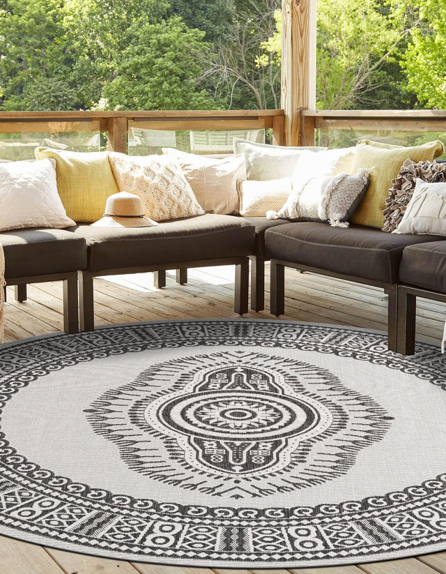 White and Black 3' 1 x 3' 1 Outdoor Traditional Round Area Rug Weather Resistant for Patio, Deck, Terrace, Balcony, Porch Classical Design Outside Carpet for Sale at Rug Engine