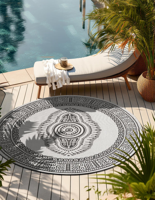 White and Black 10' x 10' Outdoor Traditional Round Area Rug Weather Resistant for Patio, Deck, Terrace, Balcony, Porch Classical Design Outside Carpet for Sale at Rug Engine