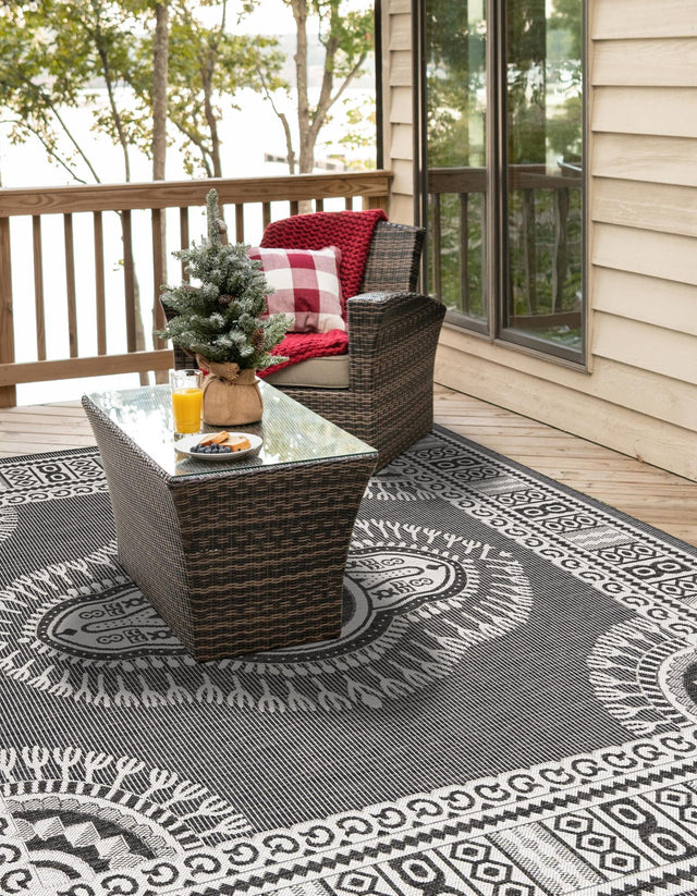 Black and White 7' 10 x 7' 10 Outdoor Traditional Square Area Rug Weather Resistant for Patio, Deck, Terrace, Balcony, Porch Classical Design Outside Carpet for Sale at Rug Engine
