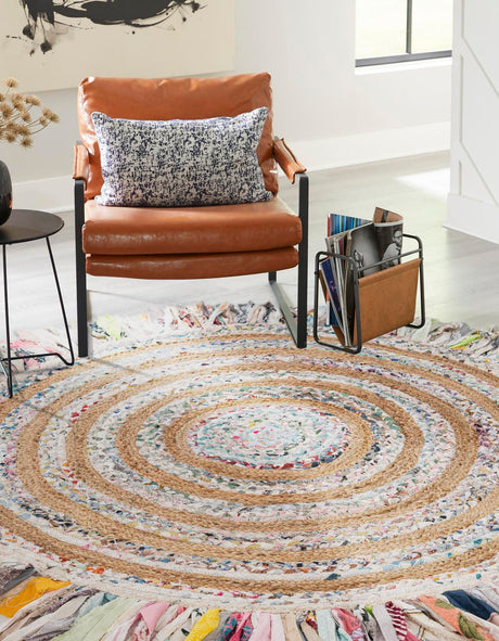 Multicolor White 6' 1 x 6' 1 Chindi Jute Round Rug