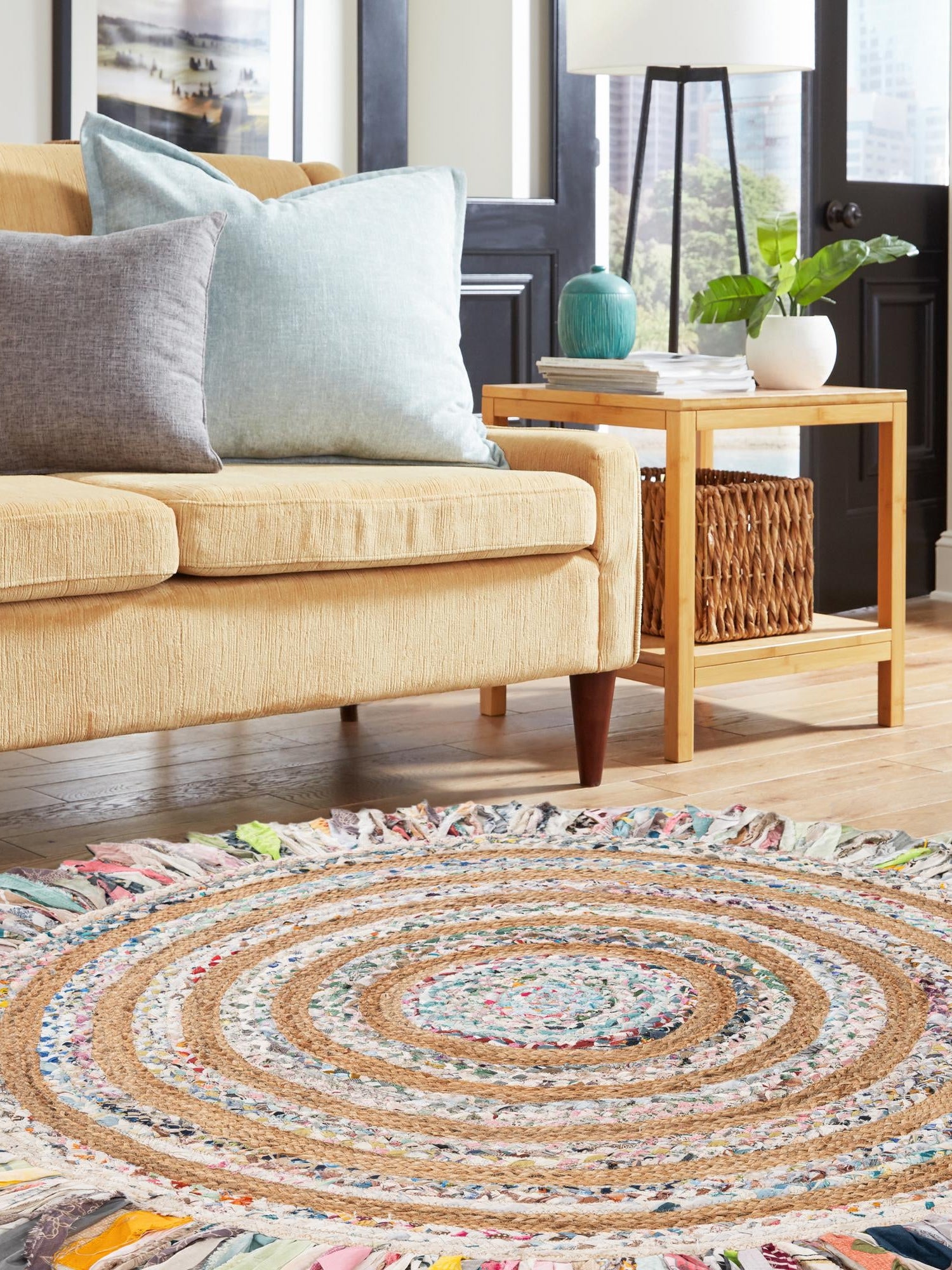 Multicolor White 2' x 2' Chindi Jute Round Area Rug Interior Design Home Decor Carpet Mat for Sale at Rug Engine