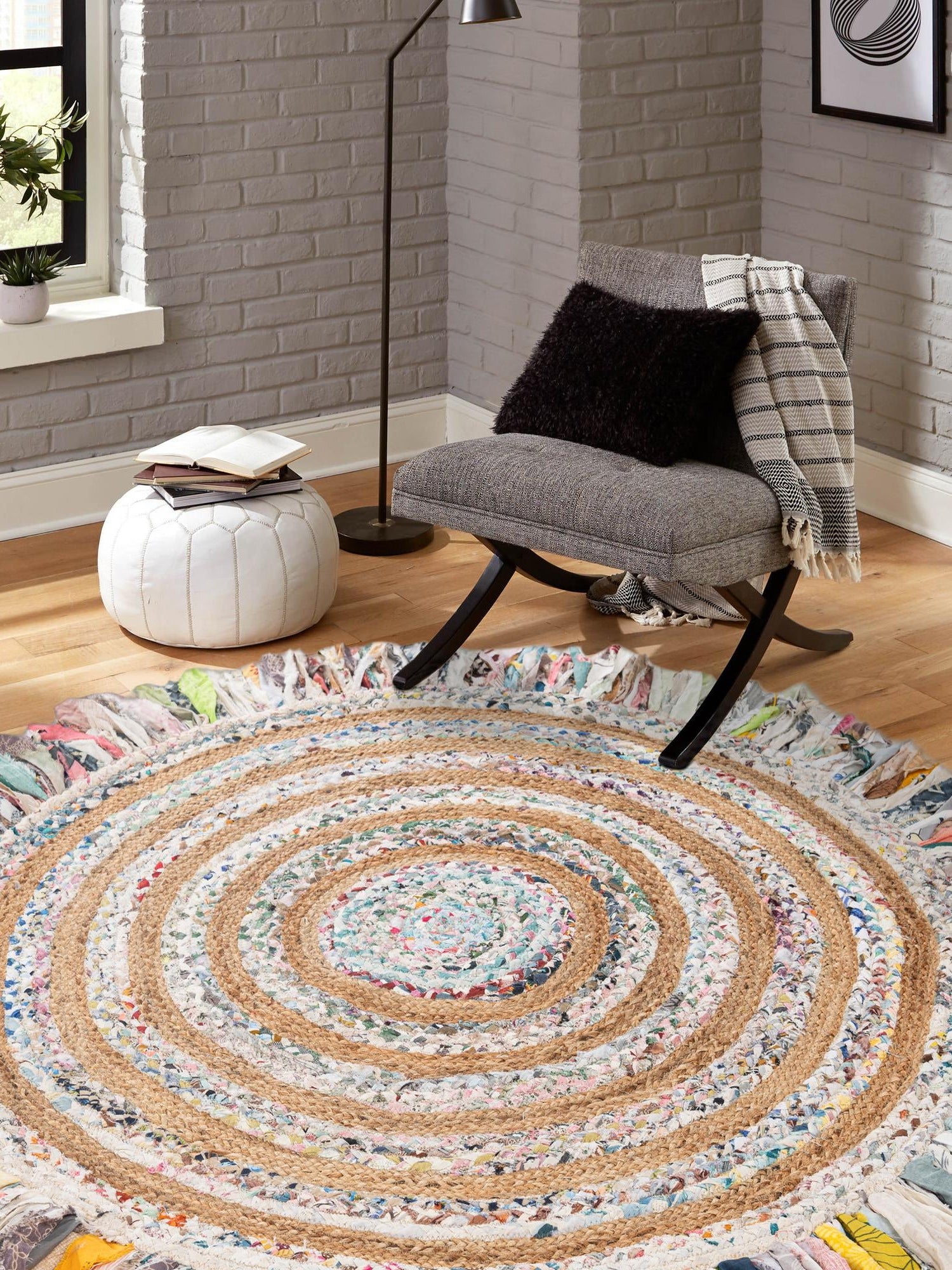 Multicolor White 3' 1 x 3' 1 Chindi Jute Round Area Rug Interior Design Home Decor Carpet Mat for Sale at Rug Engine
