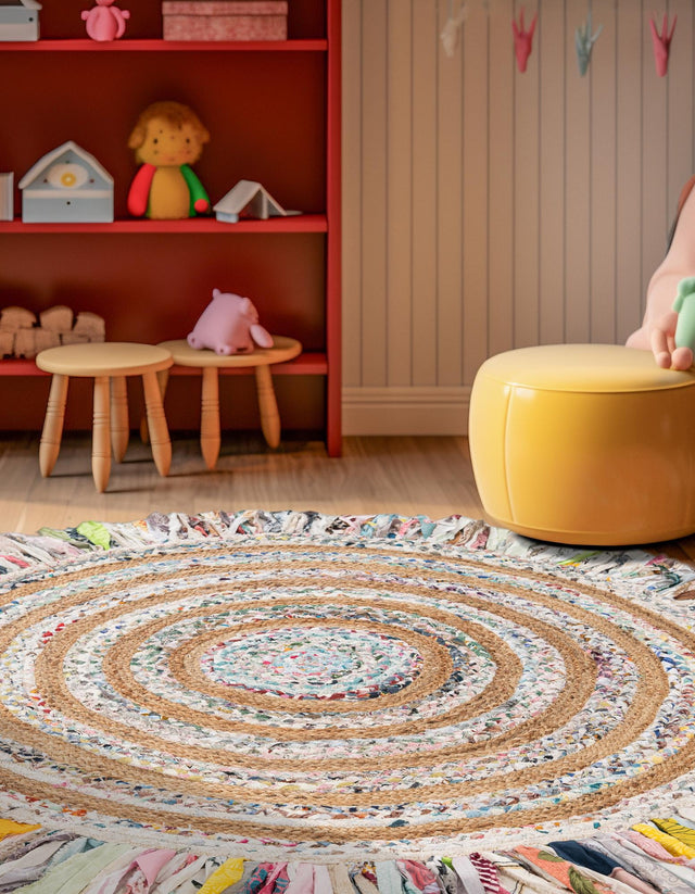 Multicolor White 2' x 2' Chindi Jute Round Rug