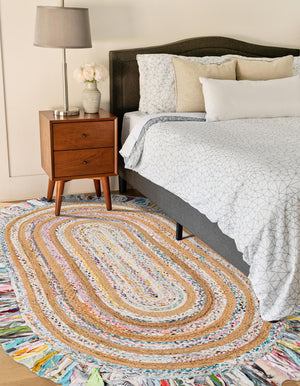 Multicolor White 4' 1 x 6' 1 Chindi Jute Oval Rug