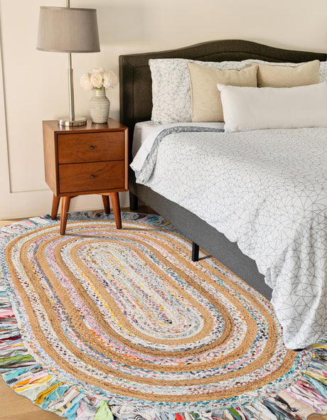 Multicolor White 4' 1 x 6' 1 Chindi Jute Oval Rug
