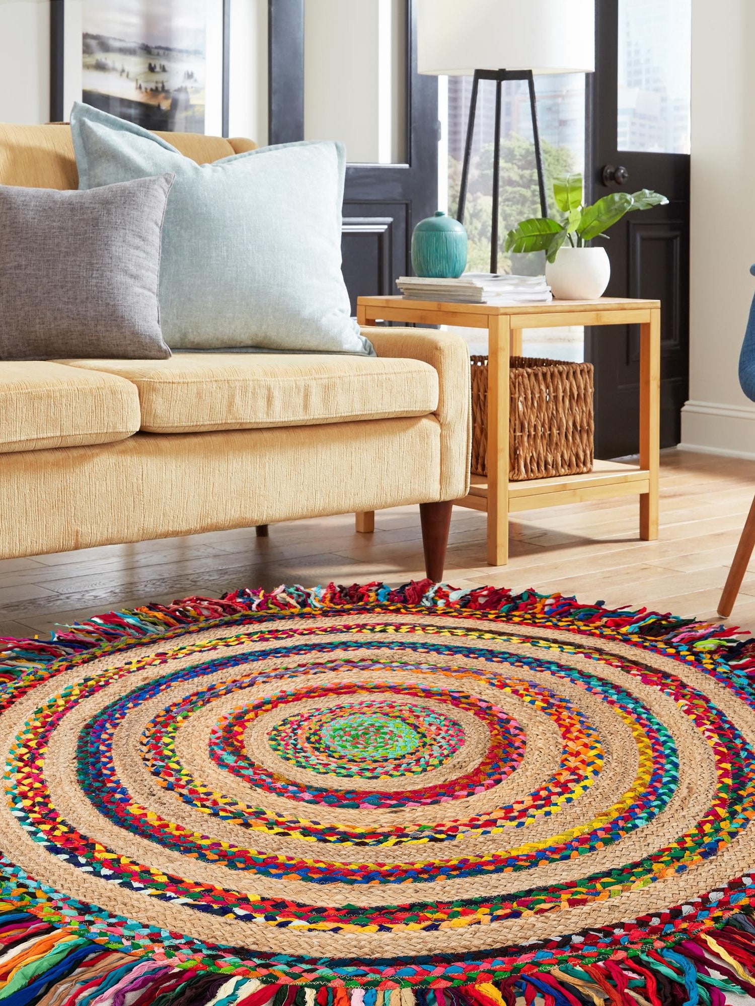 Multicolor 6' 1 x 6' 1 Chindi Jute Round Area Rug Interior Design Home Decor Carpet Mat for Sale at Rug Engine