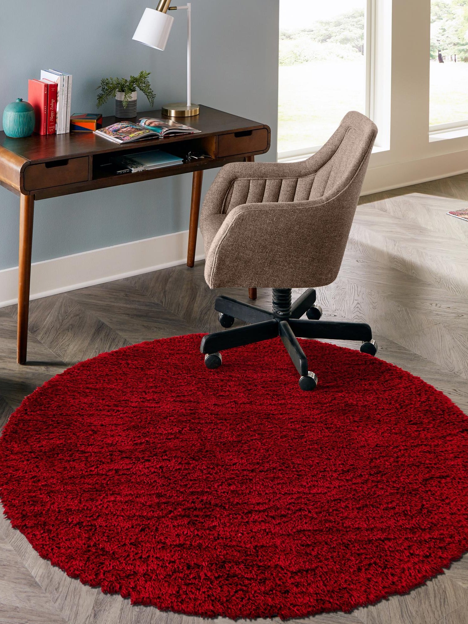 Lipstick 7' 10 x 7' 10 Marilyn Monroe Opulence Shag Round Area Rug Thick Soft Touch Fluffy & Plush Shaggy Pile 100% Polyester Carpet for Living, Dining, Bedroom, Office for Sale at Rug Engine