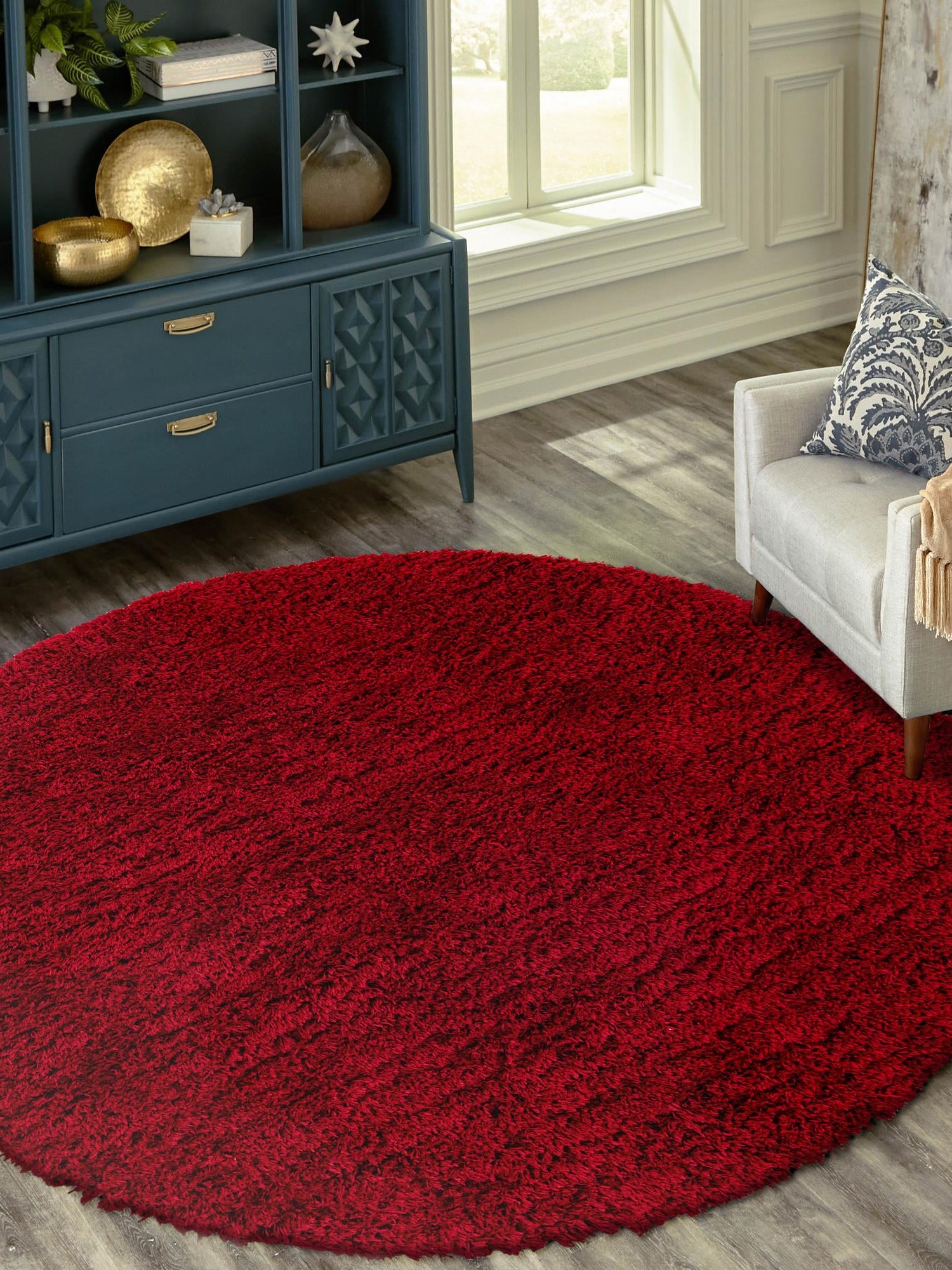 Lipstick 7' 10 x 7' 10 Marilyn Monroe Opulence Shag Round Area Rug Thick Soft Touch Fluffy & Plush Shaggy Pile 100% Polyester Carpet for Living, Dining, Bedroom, Office for Sale at Rug Engine