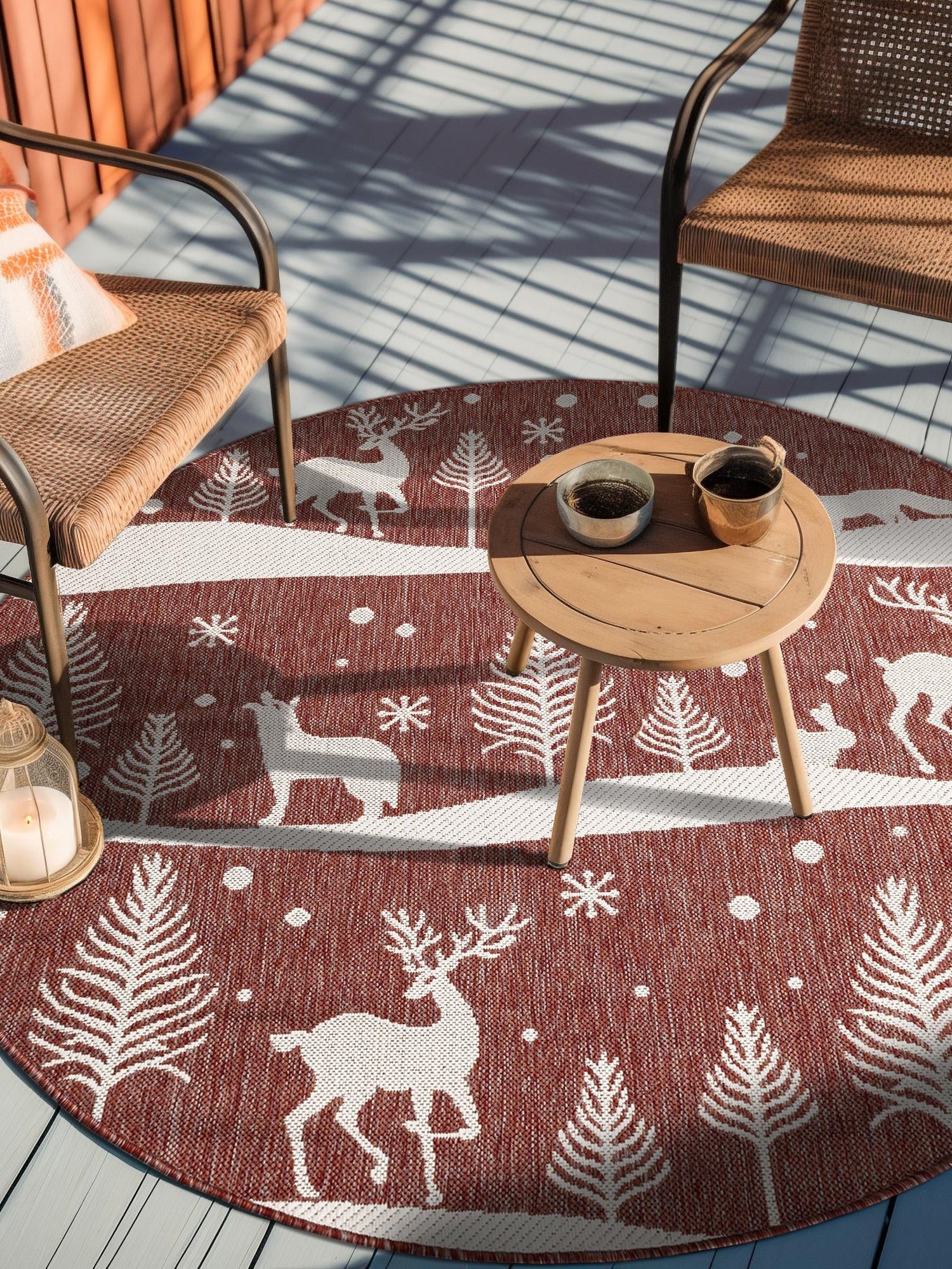 Seasonal Festive Red 5' 3 x 5' 3 Outdoor Holiday Round Area Rug Weather Resistant for Patio, Deck, Terrace, Balcony, Porch Winter Decor Carpet for Sale at Rug Engine