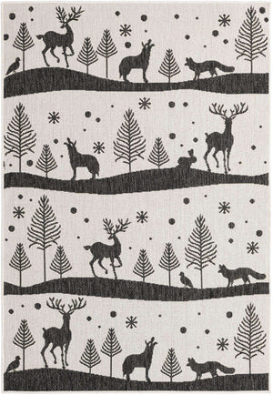Black and White 4' 1 x 6' 1 Outdoor Holiday Rectangle Rug