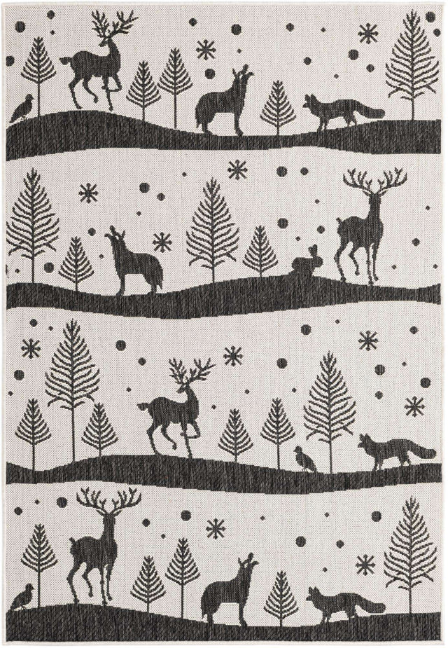 Black and White 4' 1 x 6' 1 Outdoor Holiday Rectangle Rug
