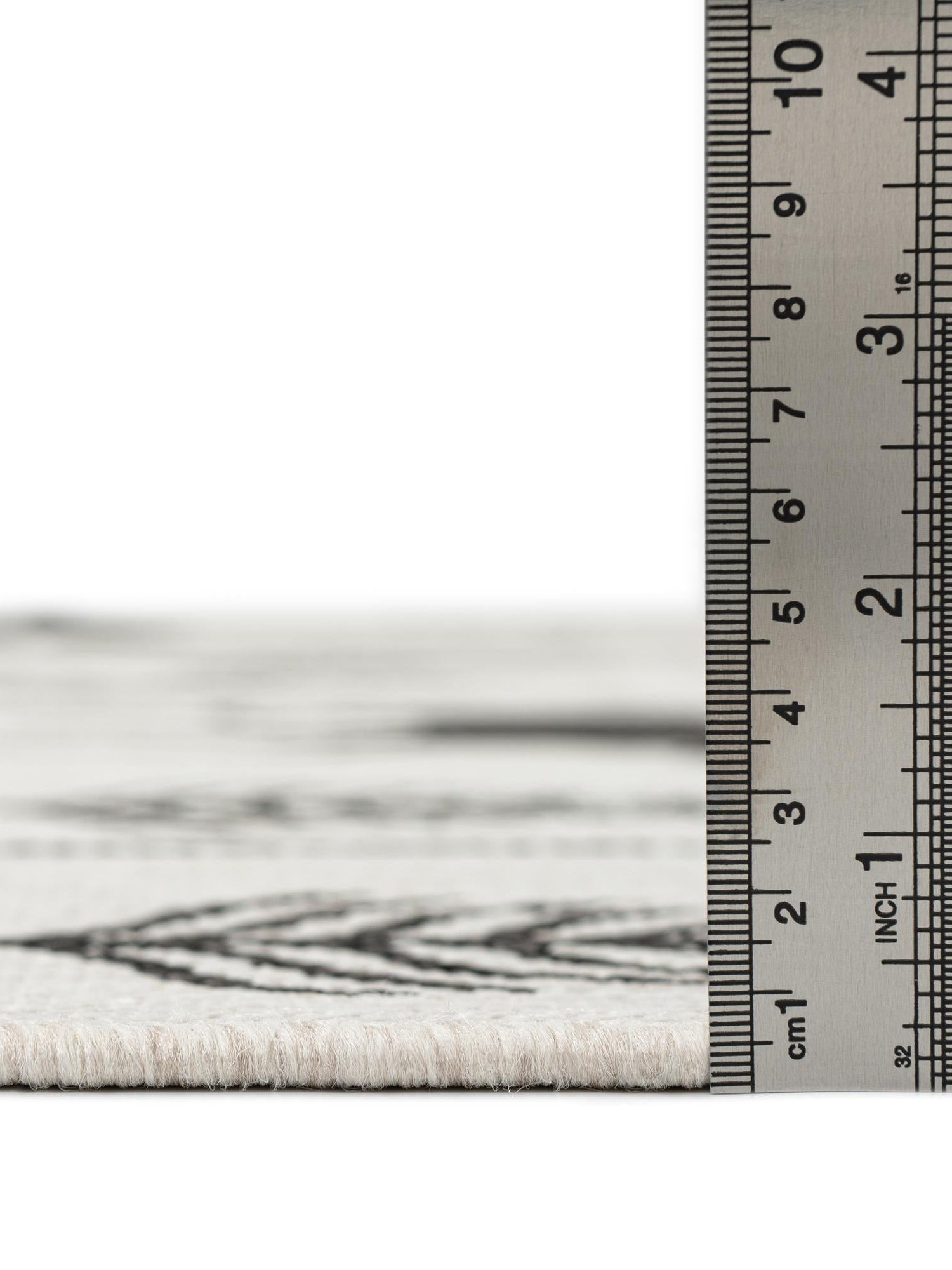 Seasonal Festive Black and White 4' 1 x 6' 1 Outdoor Holiday Rectangle Area Rug Weather Resistant for Patio, Deck, Terrace, Balcony, Porch