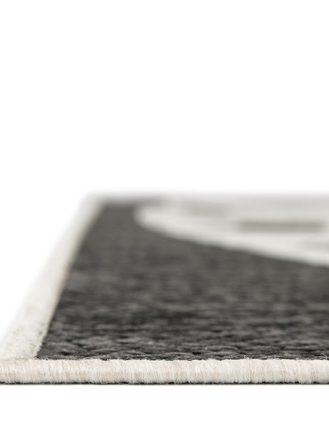 Black and White 9' x 12' Outdoor Holiday Rectangle Rug
