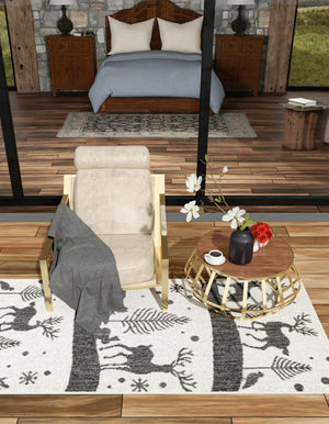 Black and White 2' x 8' Outdoor Holiday Runner Rug
