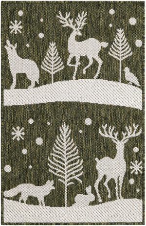 Green 2' x 3' 1 Outdoor Holiday Rectangle Rug