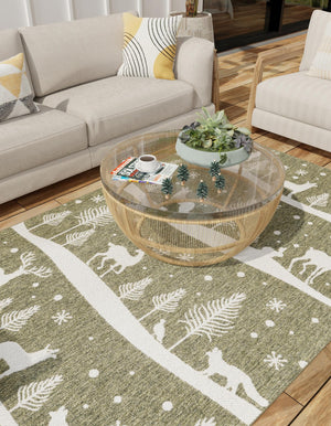 Green 5' 3 x 7' 1 Outdoor Holiday Rectangle Rug
