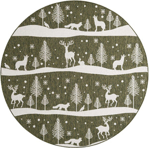 Green 8' x 8' Outdoor Holiday Round Rug