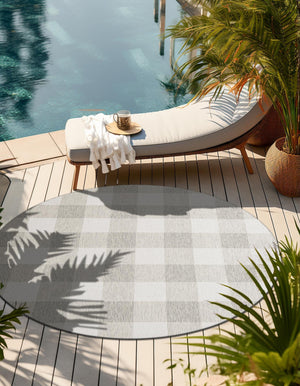 Gray 3' 1 x 3' 1 Outdoor Checkered Round Area Rug Weather Resistant for Patio, Deck, Terrace, Balcony, Porch 100% Polypropylene Geometric Carpet for Sale at Rug Engine