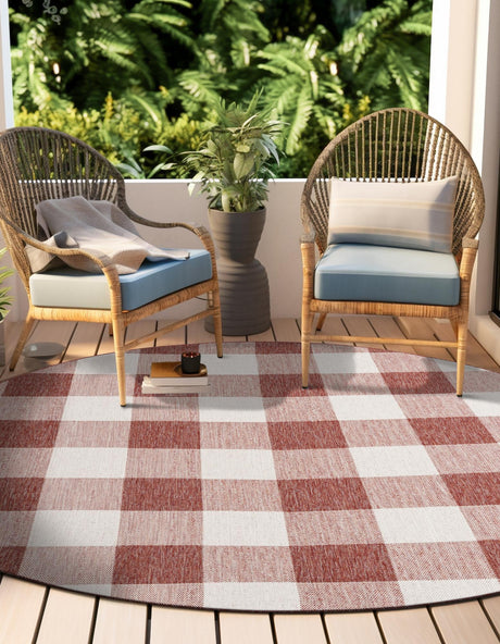 Red 6' 1 x 6' 1 Outdoor Checkered Round Area Rug Weather Resistant for Patio, Deck, Terrace, Balcony, Porch 100% Polypropylene Geometric Carpet for Sale at Rug Engine