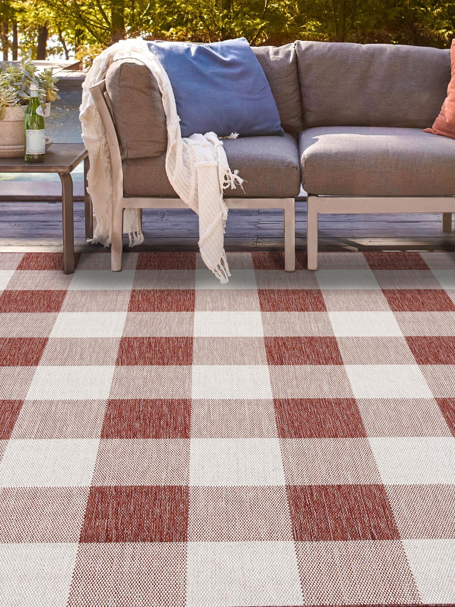 Red 7' 10 x 7' 10 Outdoor Checkered Square Area Rug Weather Resistant for Patio, Deck, Terrace, Balcony, Porch 100% Polypropylene Geometric Carpet for Sale at Rug Engine